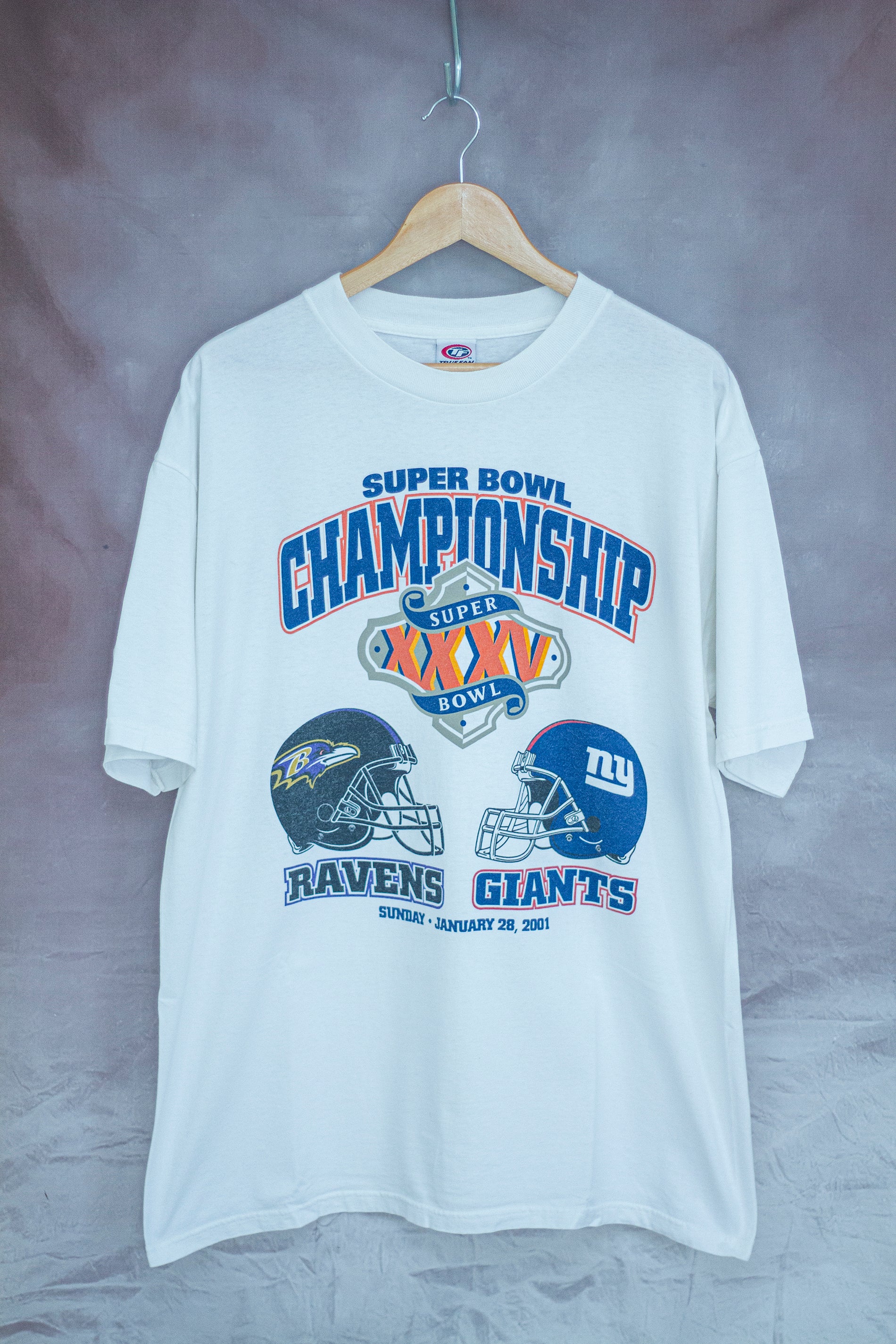 NEW YORK GIANTS BALTIMORE RAVENS SUPER BOWL XXXV VINTAGE 2001 T